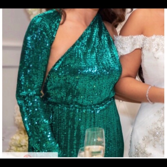 Portia&Scarlett green sequins long gown - Picture 1 of 3